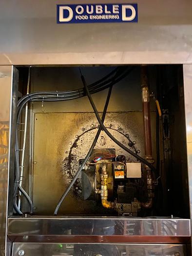 Used Double D Engineering 4-rack Gas Oven