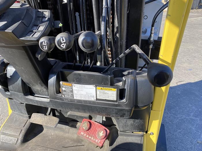 Used 8,000 POUND HYSTER MODEL S80FTBCS MFG. 2013 85" LOWERED MAST