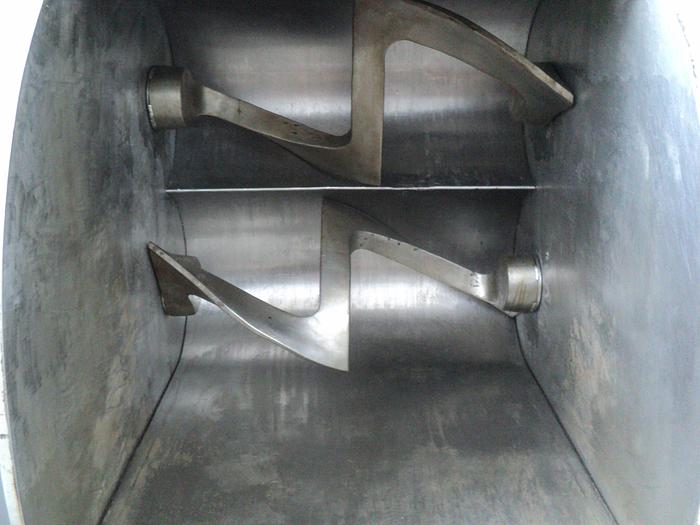 Used (3) HECRONA Z-BLADE MIXERS