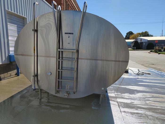 Used Mueller 6000gal Milk Cooling Tank