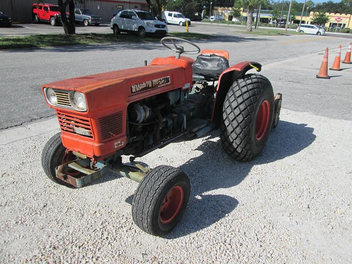 Used Kubota L225 Tractor