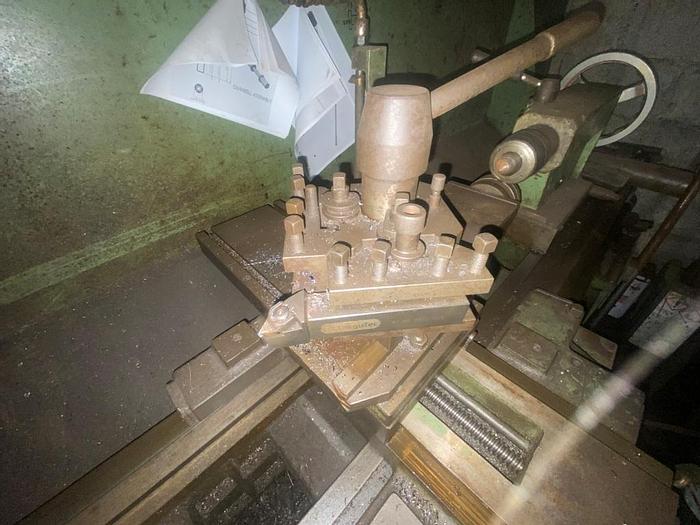 Used Pinacho Latino L-1 Mod 225 Manual Lathe