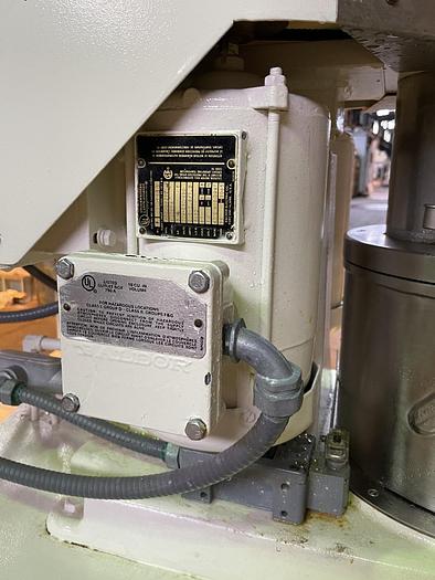 Used 2 GALLON ROSS VERSAMIX - TRIPLE SHAFT - S/S - VACUUM - JACKETED