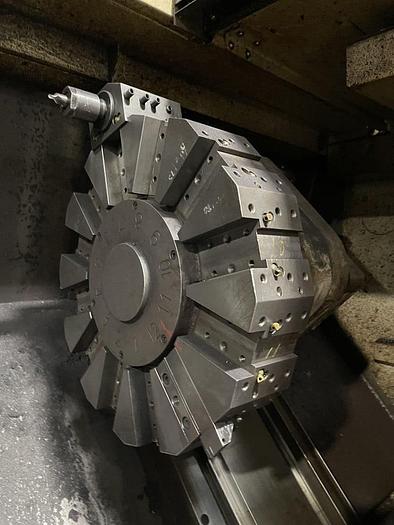 Used 2005 DOOSAN PUMA 400C CNC Turning Center