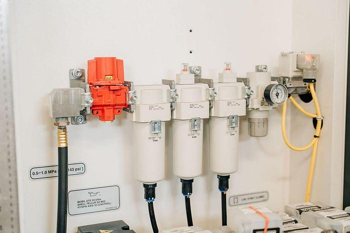 Used 2022 Mazak Variaxis i-600 CNC Vertical Machining Centers, 5th Axis Trunnion Table/ B Axis, 12 Palletech