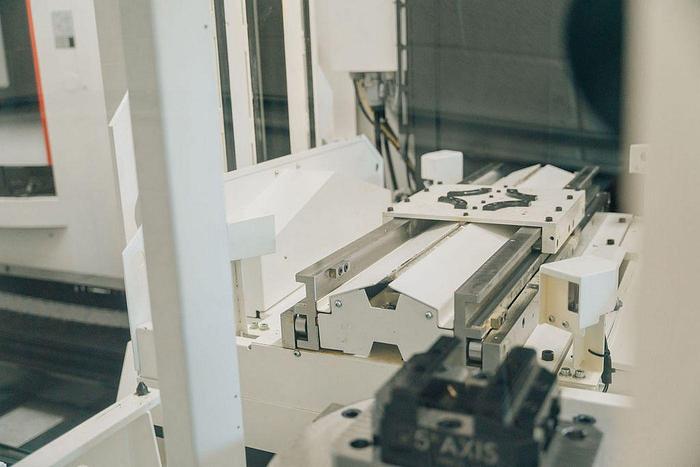 Used 2022 Mazak Variaxis i-600 CNC Vertical Machining Centers, 5th Axis Trunnion Table/ B Axis, 12 Palletech