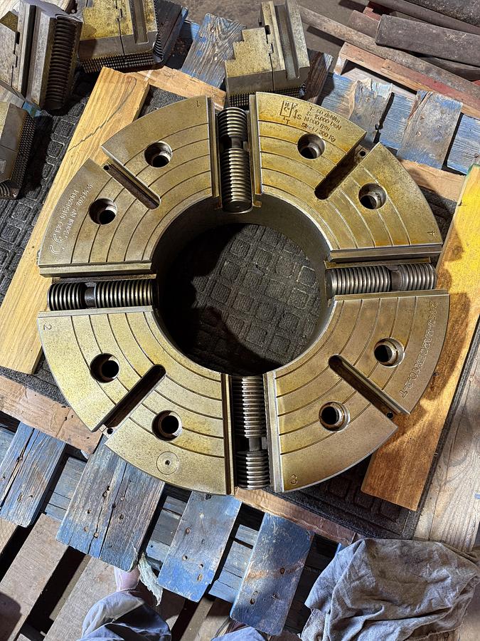 Used 2023 Mazak Quick Turn 450 / 2000 with 10.8" Bore         ONLY 200 HOURS