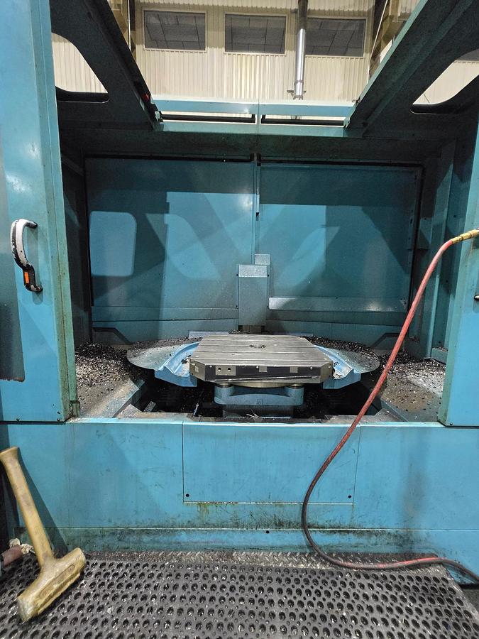 Used 2009 Mazak HCN 8800II