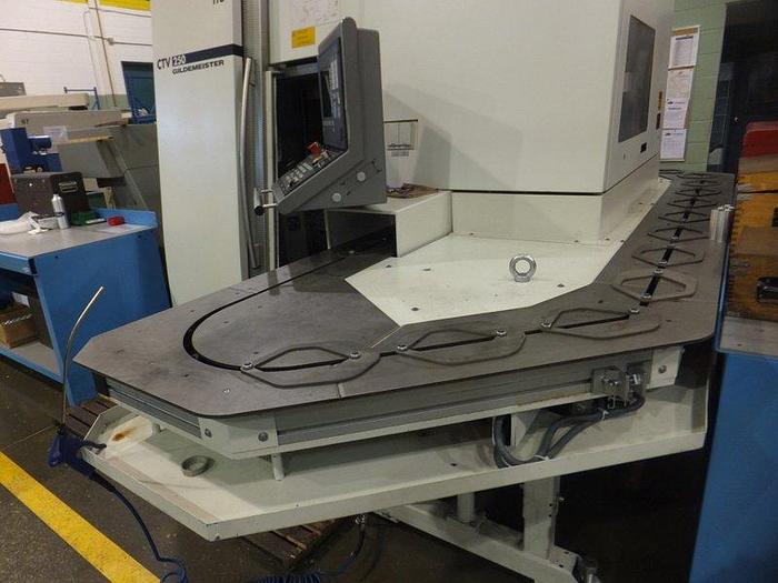 Used 2004 GILDEMEISTER CTV250 CNC TURNING CENTER