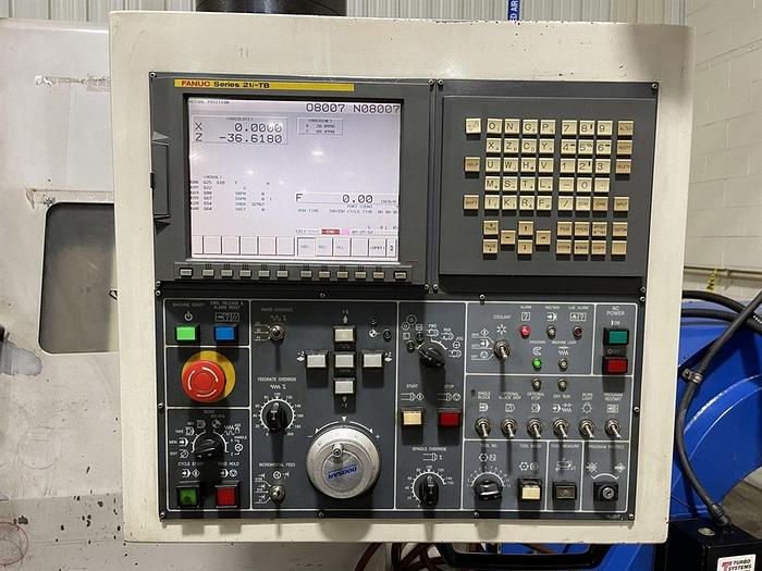 Used 2005 DOOSAN PUMA 400C CNC Turning Center