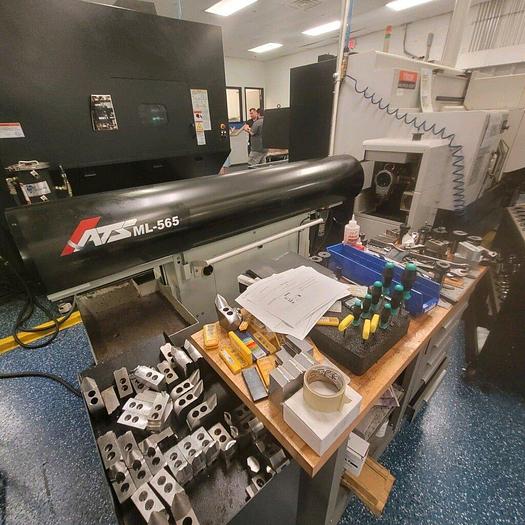Used Used 2006 Mazak Multiplex 6200YB with Barfeeder