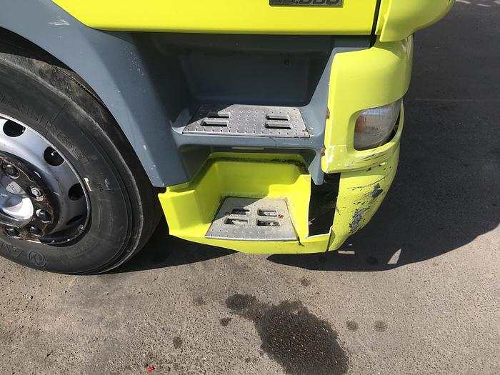 Used 2002 DAF 85 CF 380 MANUAL EURO 3