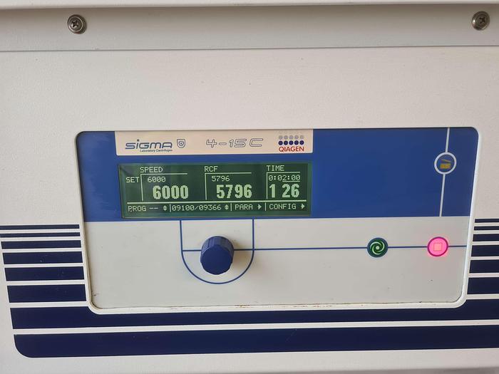 Used Sigma 4-15 Centrifuge