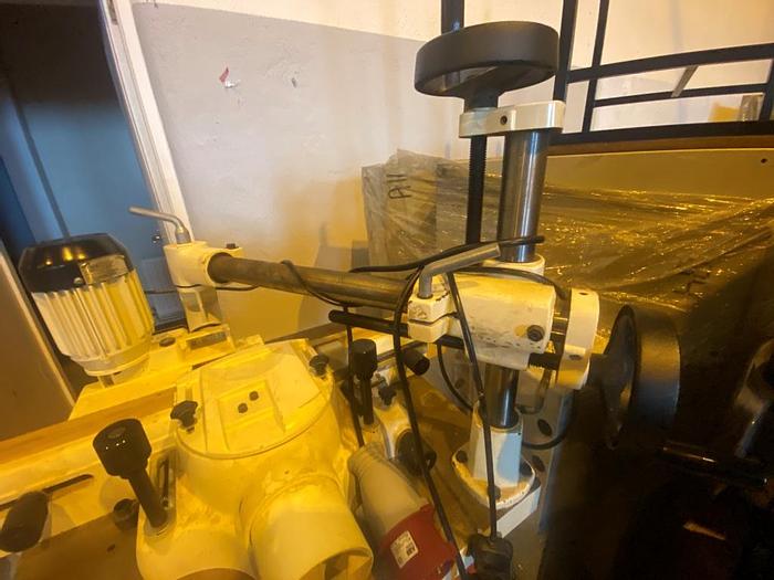 Used 2005 Jet JWS 34 Spindle Moulder with JPF-2 Feeder