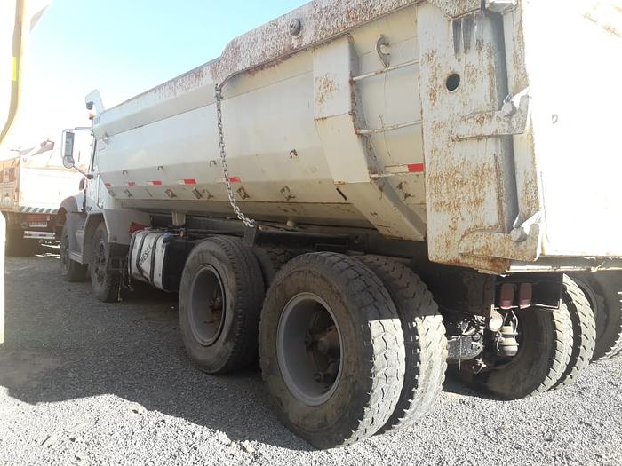 2014 MACK GU813