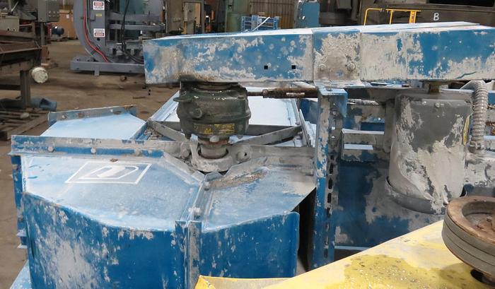 Used 2014 UNIVERSAL BUCKET ELEVATOR