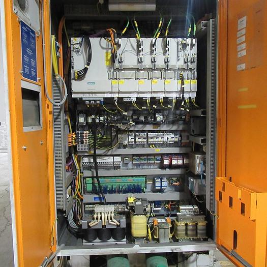 Used CHIRON FZ15S VERTICAL MACHINING CENTER