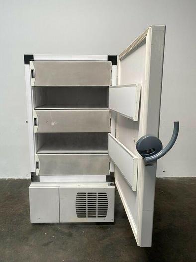 Used Thermo Scientific HERAFreeze HFU600TD60 -86° Laboratory Freezer 28.8 CU FT 230V