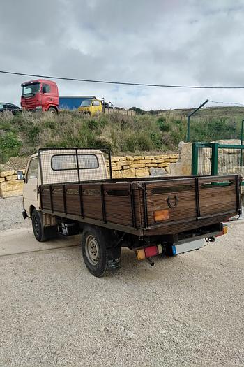 Usado 1989 NISSAN Cabstar TD25 pick up
