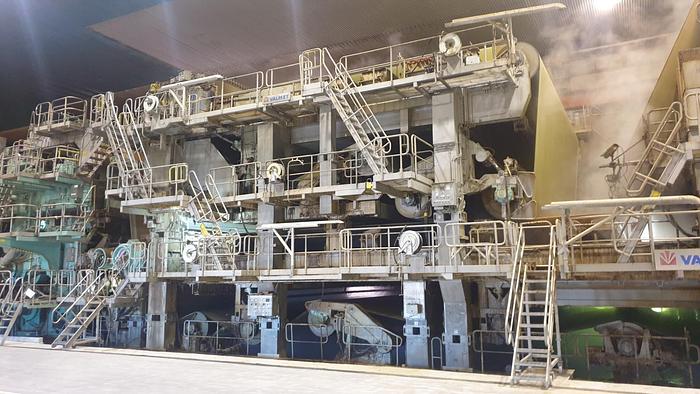 Used 240" ( 9.47M) BELOIT GAP FORMER/FOURDRINIER PM 1300 TPD (2) OCC LINES