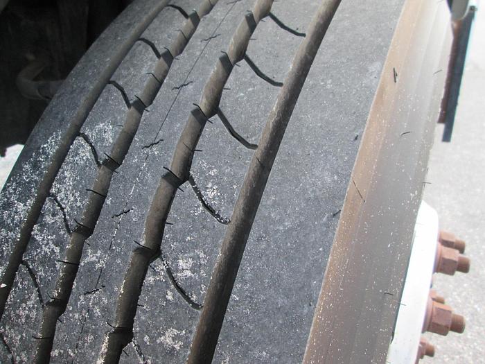 Used 2000 GMC C8500