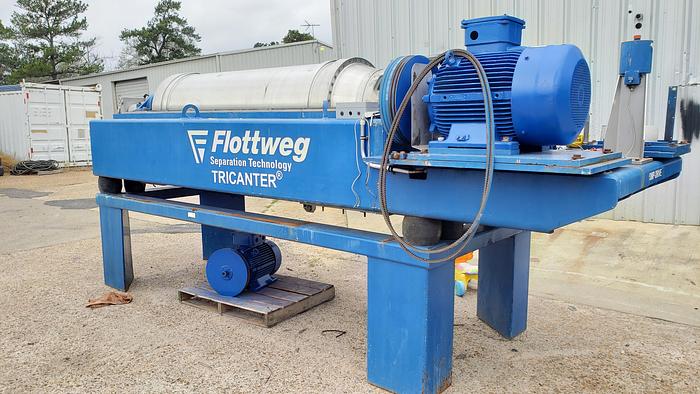 Used 2005 Flottweg Z6E-4/444