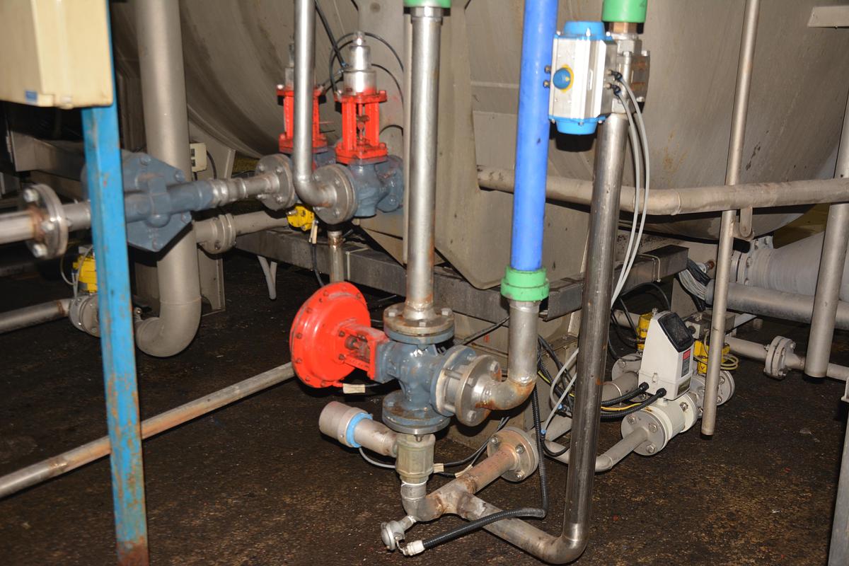 Used Sclavos HT dyeing machine Year 2002