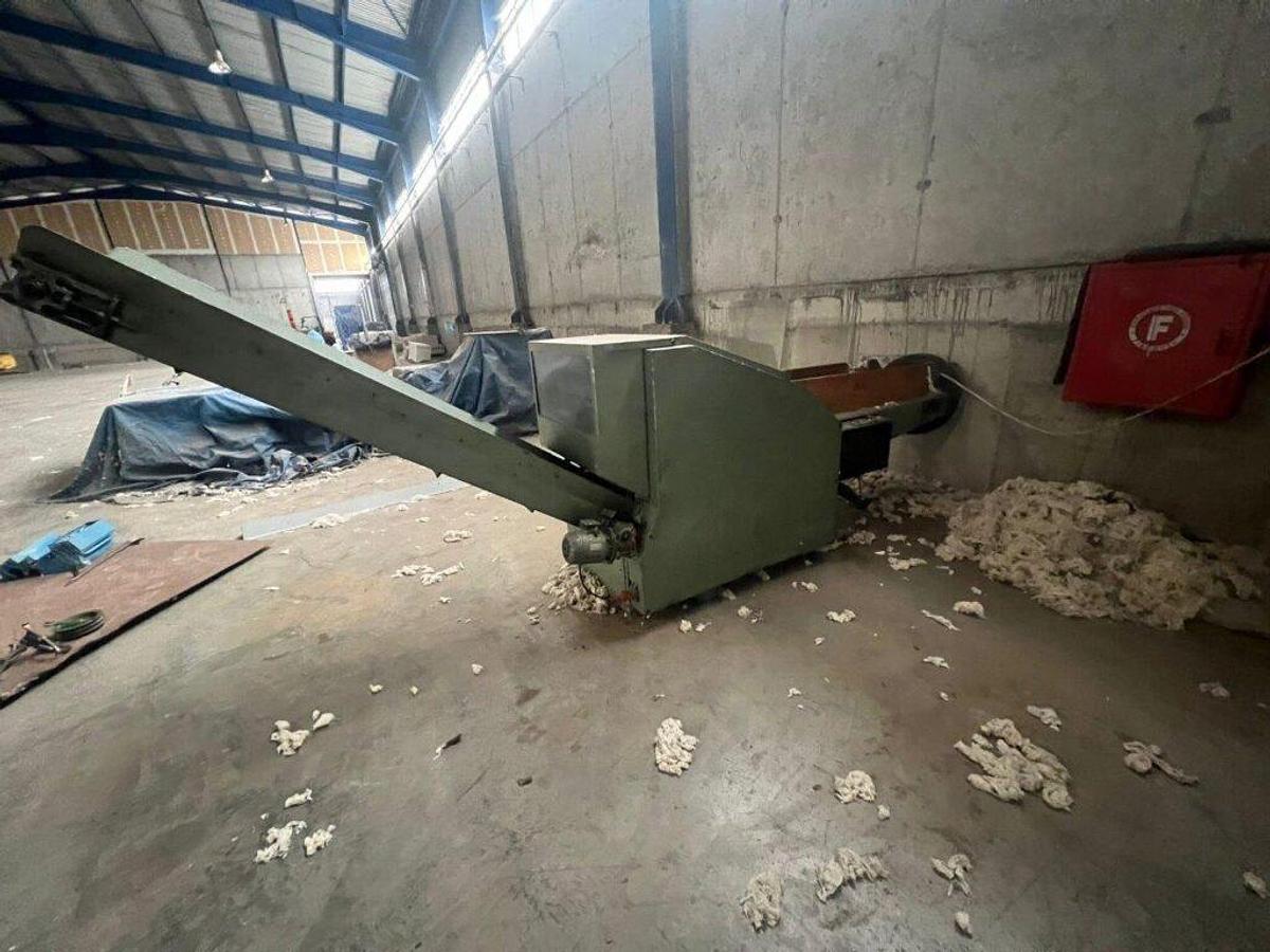 Used Διαδικασία καθαρισμού ινών βαμβακιού και σκόνης