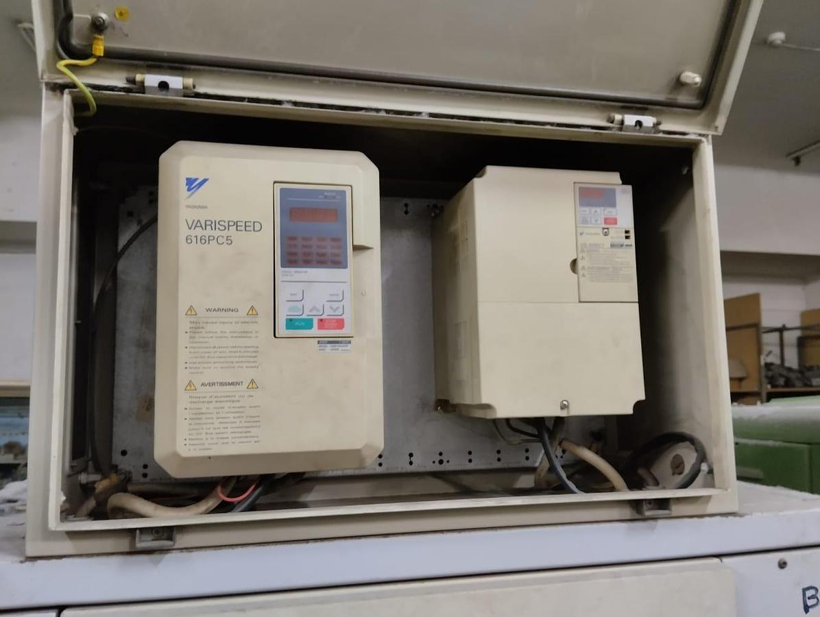 Used Μηχανή καψίματος νημάτων κατασκευαστής Rite