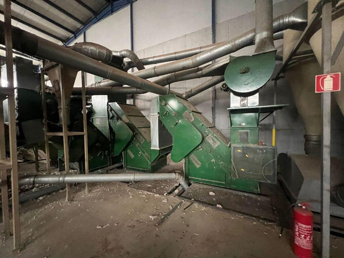 Used Διαδικασία καθαρισμού ινών βαμβακιού και σκόνης