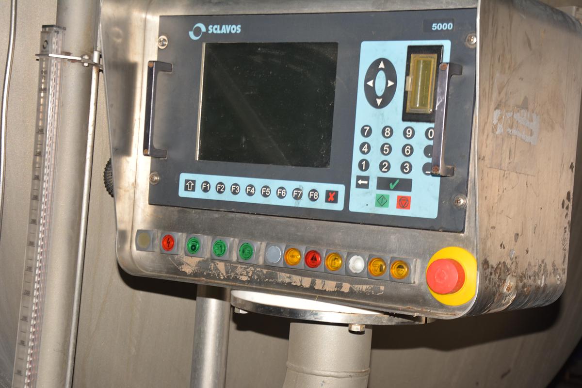 Used Sclavos HT dyeing machine Year 2002