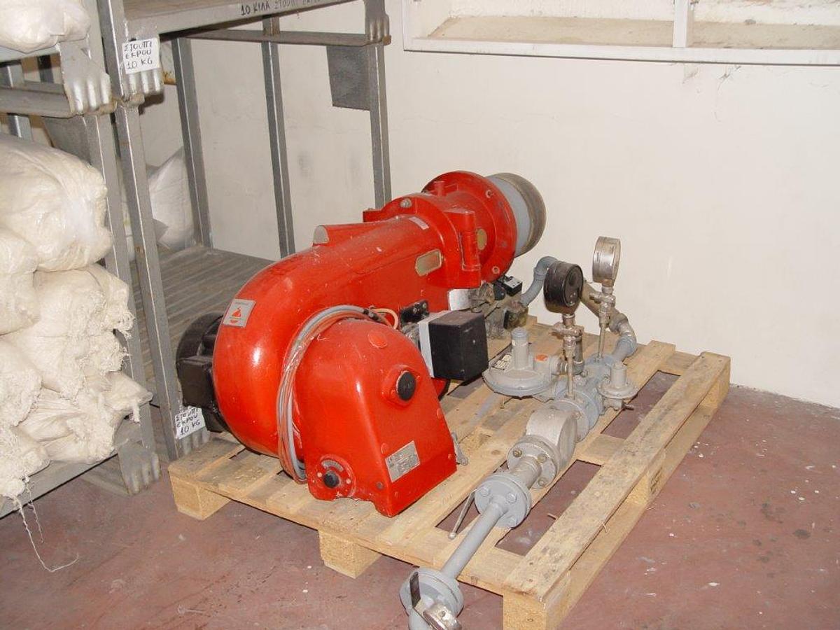 Used ΦΟΡΤΩΜΕΝΟΣ ΛΑΔΙΟ ΦΟΥΡΝΟΣ / GEKA / 800.000Kcal