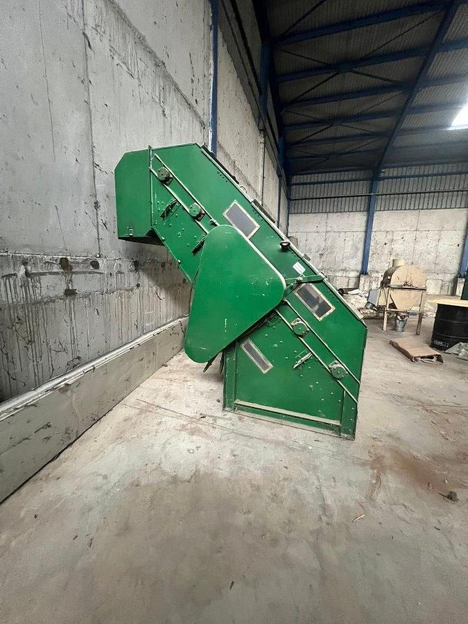 Used Διαδικασία καθαρισμού ινών βαμβακιού και σκόνης