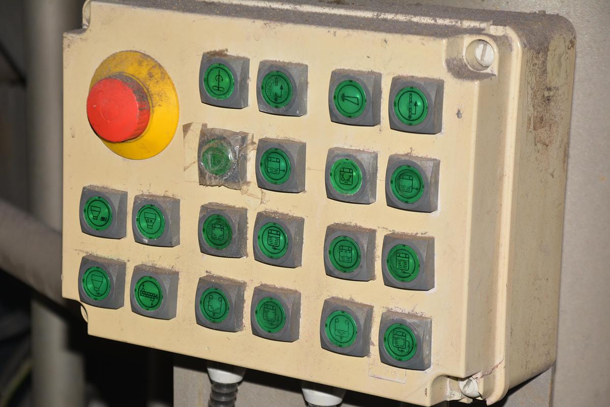 Used Sclavos HT dyeing machine Year 2002