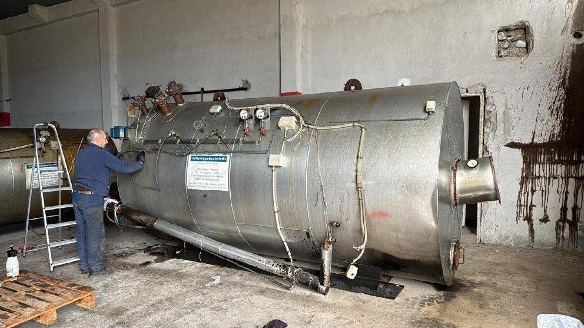 Used Inplan Oil boiler H2000