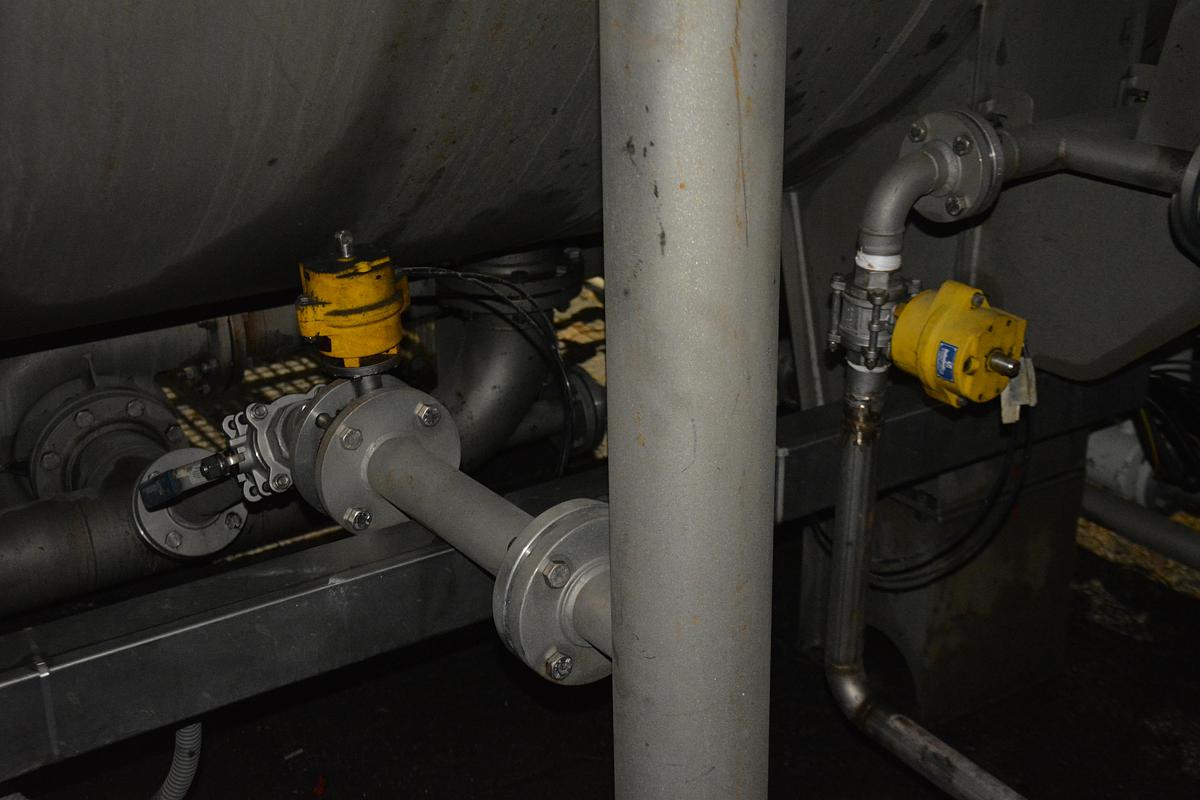 Used Sclavos HT dyeing machine Year 2002