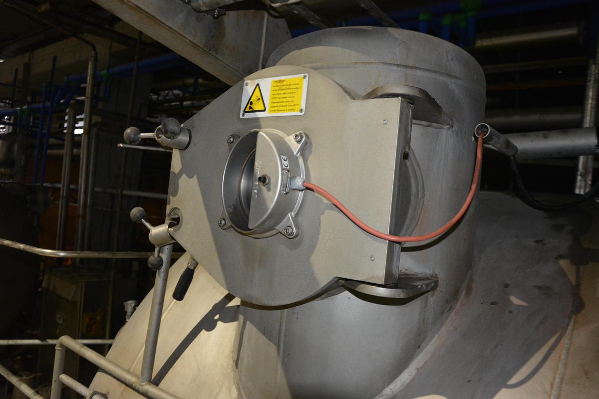 Used Sclavos HT dyeing machine Year 2002