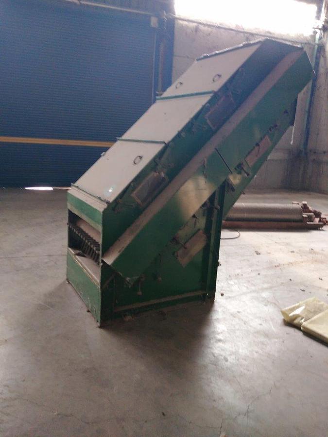 Used Διαδικασία καθαρισμού ινών βαμβακιού και σκόνης