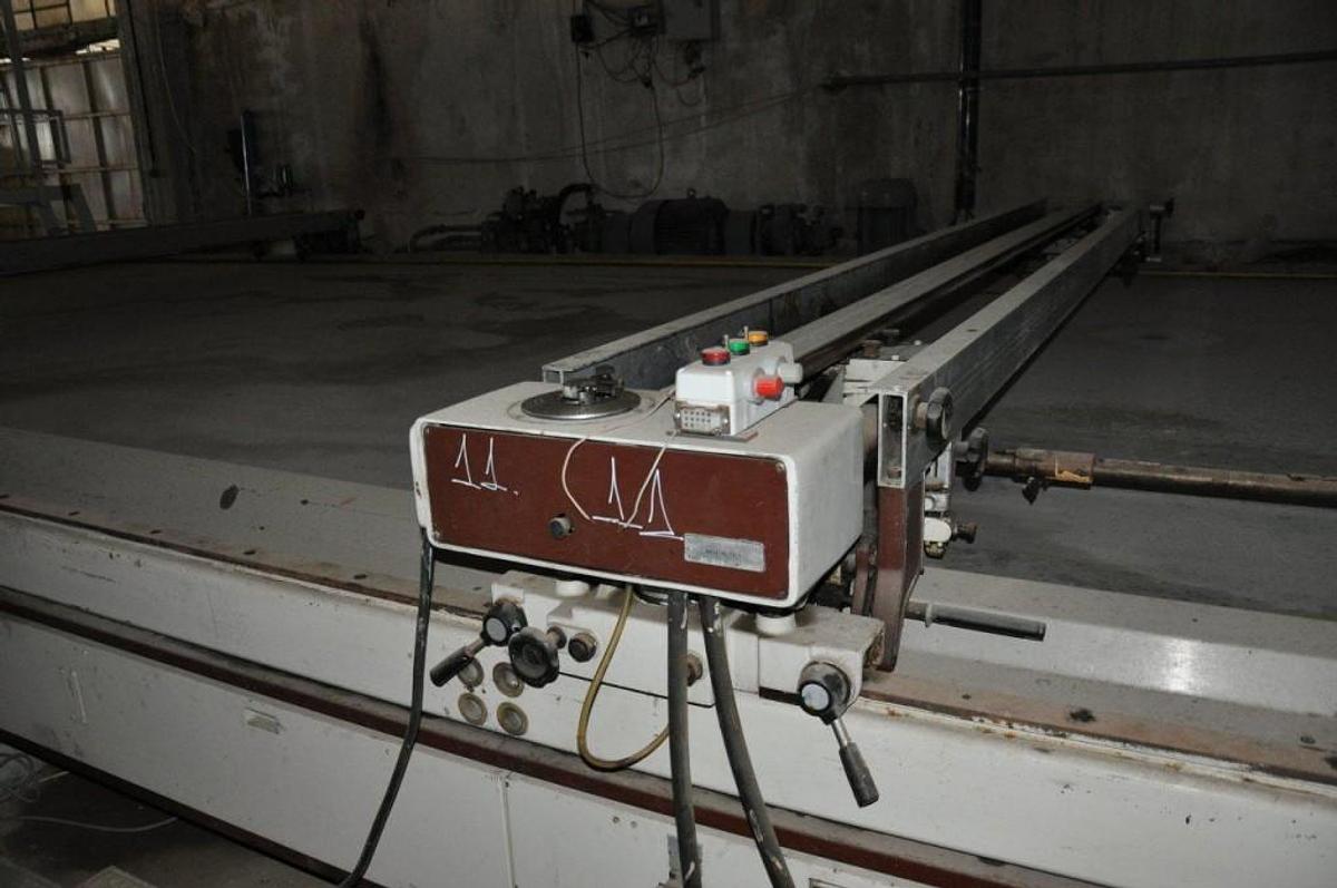 Used ΕΚΤΥΠΩΤΙΚΗ ΕΦΑΡΜΟΓΗ FLAT BED / REGIANNI / 1980 / 3,2M WW