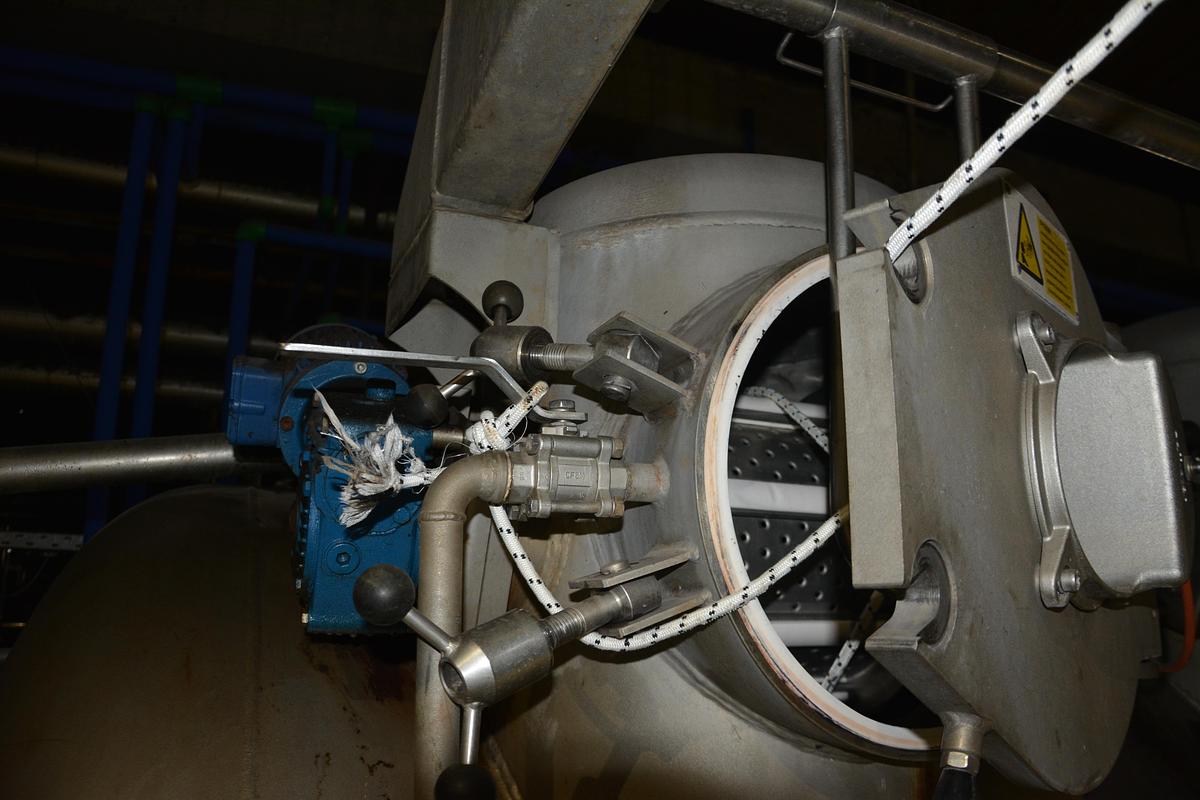 Used Sclavos HT dyeing machine Year 2002