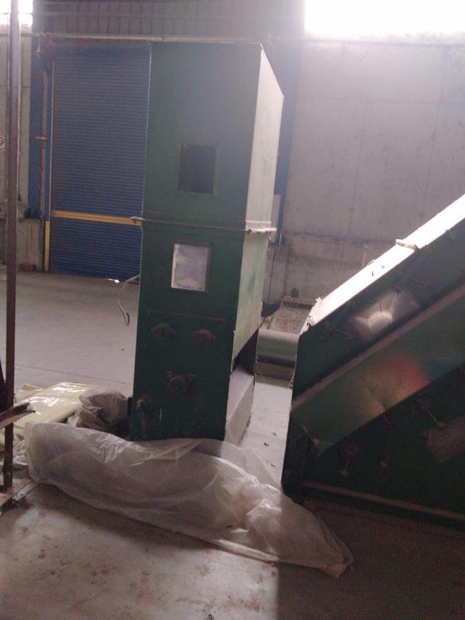 Used Διαδικασία καθαρισμού ινών βαμβακιού και σκόνης