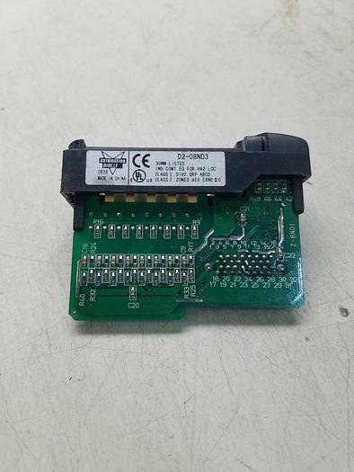 Used AUTOMATION DIRECT D2-08ND3 PLC INPUT MODULE 12-24 VDC