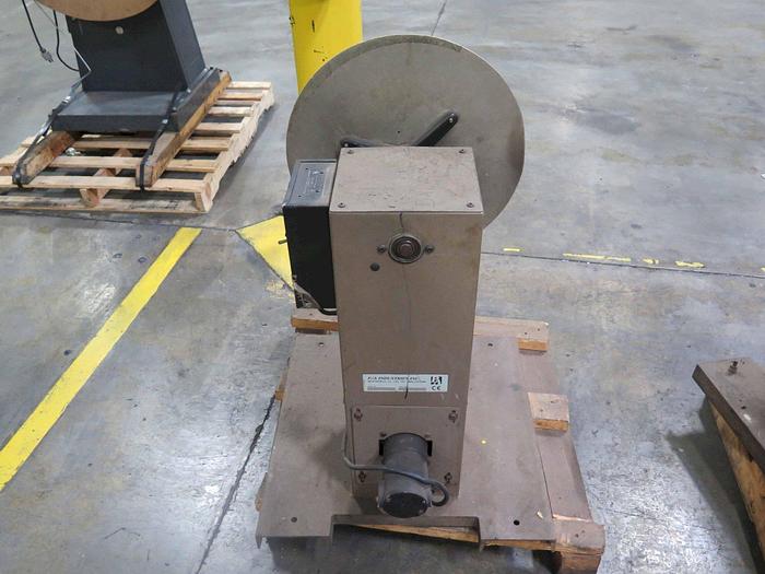 Used 300 LB x 36" PA MOTORIZED UNCOILER