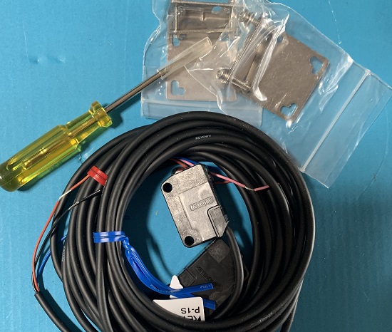 Used Keyence Photoelectric Sensor PZ2-51