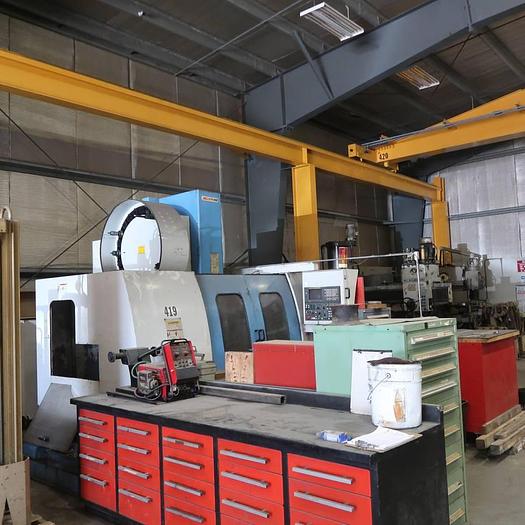 Used 2001 SUPERMAX YCM-V146B Milling Machine