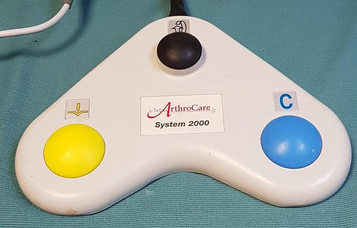 Gebraucht Arthrocare System 2000 Arthroskopisches Elektrochirurgisches System mit Fußschalter