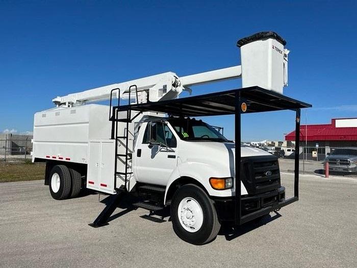 Used C59623 Terex Hiranger XT60 65ft Bucket Boom on 2010 Ford F750 Forestry Dump Truck