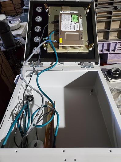 Used ALLEN BRADLEY VERSAVIEW CE 1000H PANELVIEW 6182H-10TRH4D