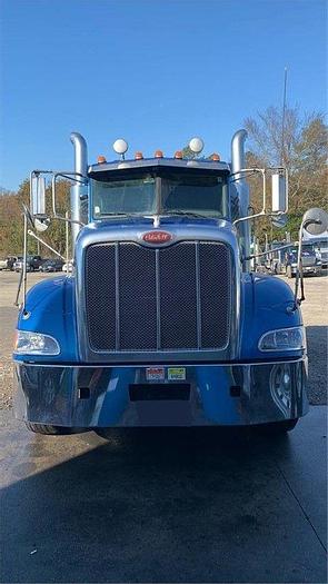 Used 2010 PETERBILT 386