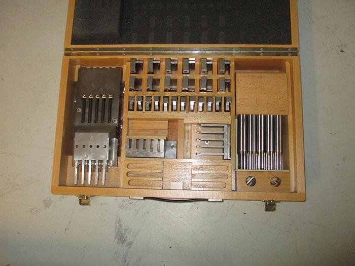 Used 1995 BOSCH GKF 700 S